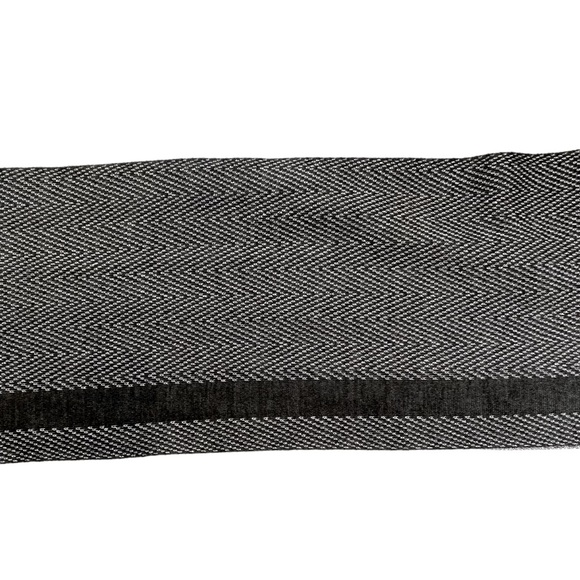 Michael Kors Women’s Chevron Scarf, Reversible Shawl Wrap,  Logo Label Inprint - Picture 11 of 16